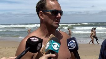 tenia como un presentimiento, me arrime y vi que era el, relato el guardavidas que encontro el cuerpo del joven argentino