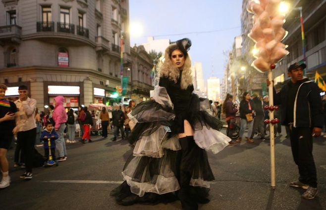 marcha diversidad 2022 foco uy (13).jpeg