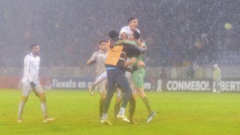 Foto: AFP. Gremio se clasificó a octavos de la Copa Libertadores.