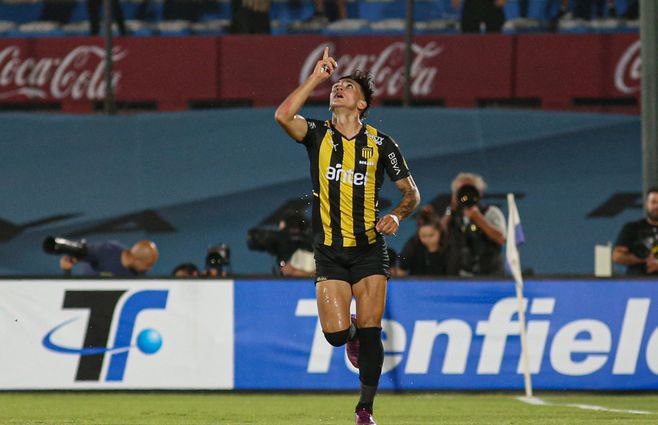 clasico 2023 jugadas foco (4).jpeg