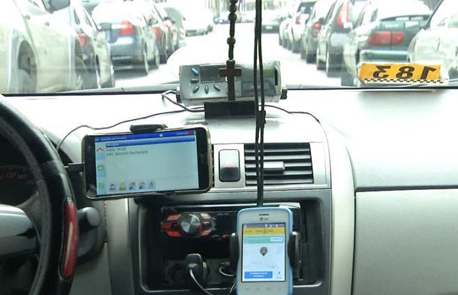 taxi-fichas-pago-voy-en-taxi.jpg