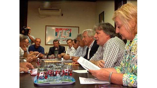 FLS propone postergar asignación de canales de TV digital