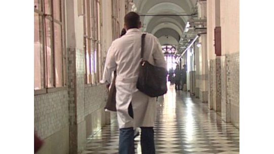 Director del Hospital Maciel continuará en el cargo