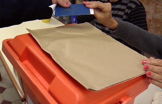 urna-elecciones-credencial.jpg