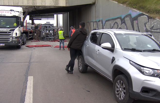 accidente-accesos-puente.jpg
