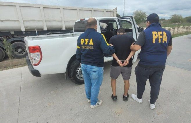 Foto cedida a Subrayado. Los detenidos son argentinos de 22 y 35 años.
