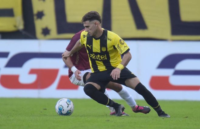 peñarol wanderers fecha 15 apertura 2023 foco uy (6).jpeg