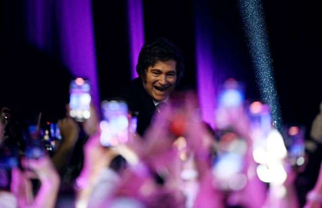 Milei tras el triunfo. Foto: AFP