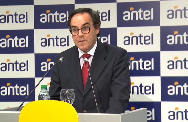 Vicepresidente de Antel Robert Bouvier.