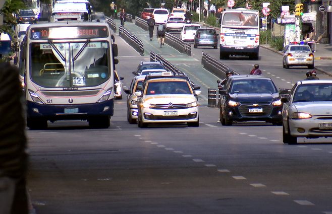 taxi-omnibus-cutcsa-18-de-julio-transporte-paro-posible