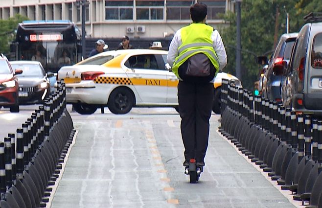 monopatines-montevideo-calle-normativa