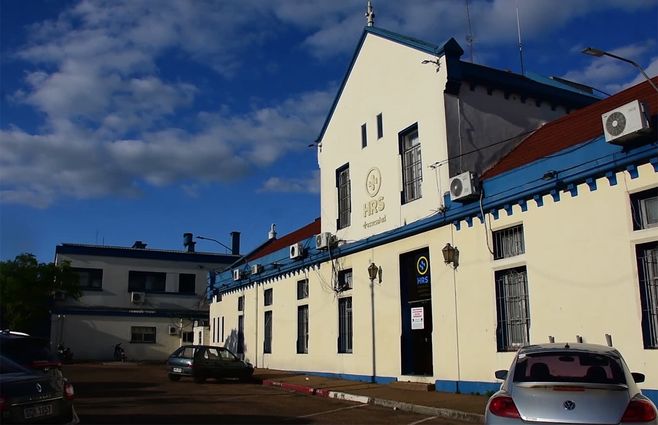 hospital-regional-salto-fachada.jpg