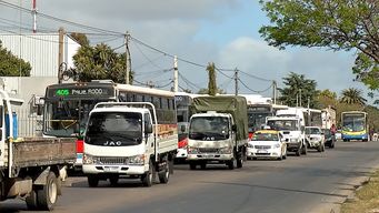 vecinos de casavalle se sienten aislados porque la linea de omnibus 405 no entra al barrio