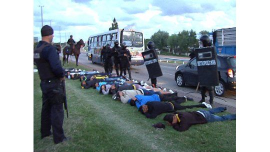 Derecho de admisión en el fútbol, el punto donde no hay acuerdo