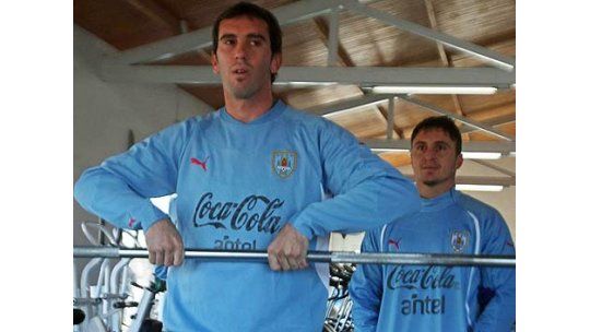 Con sus titulares Uruguay se despide del público ante Eslovenia