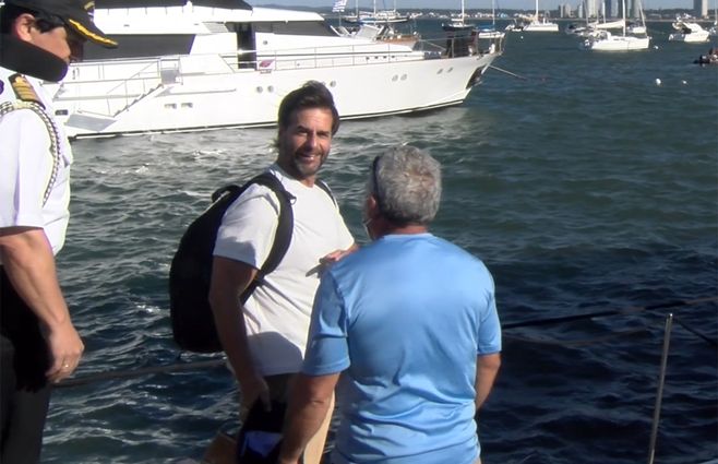 Lacalle Pou embarca hacia la Isla de Lobos.