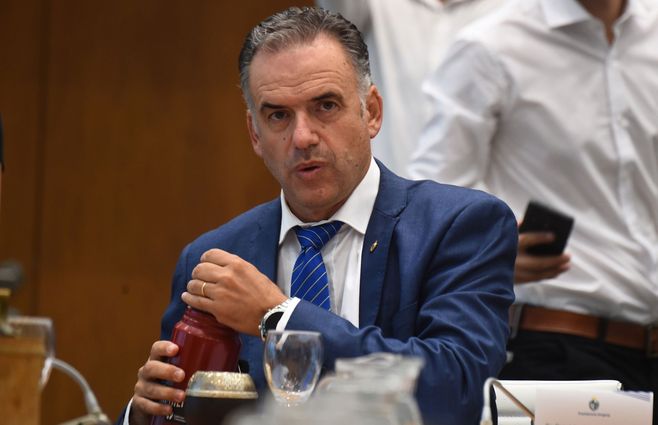 Yamandú Orsi en el primer Consejo de Ministros. FocoUy
