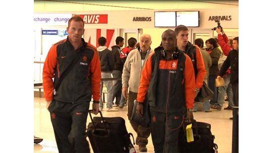 Holanda llegó a Montevideo para enfrentar a la celeste