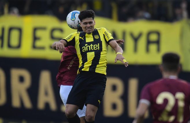 peñarol wanderers fecha 15 apertura 2023 foco uy (15).jpeg