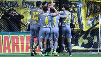 penarol vencio 2 a 0 a wanderers en su visita al parque viera
