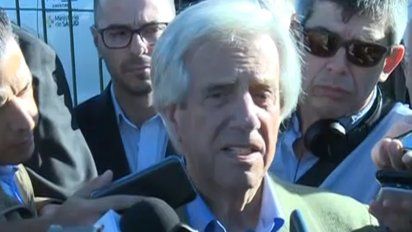 vazquez encabeza consejo de ministros y responde a un solo uruguay
