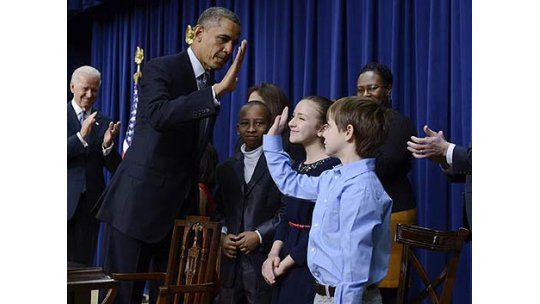 Obama da primer paso para un mayor control de armas en EE.UU.