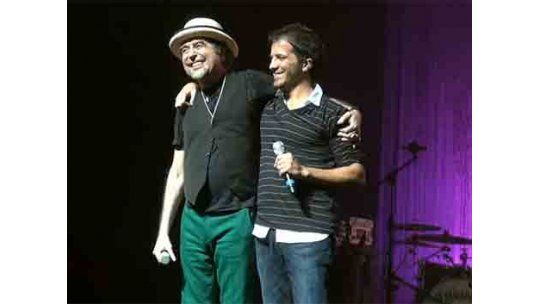 Conocé la historia de Martín, el fan que cantó con Sabina