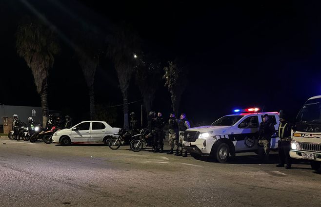 policia-operativo-picadas-montevideo-1