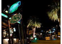 Turista francés tiró 30.000 dólares al aire en Punta del Este