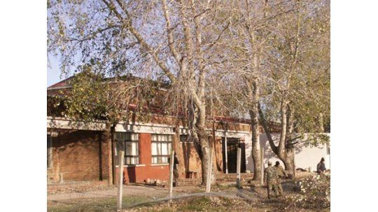 Paro de 24 horas por directora de liceo agredida en San José