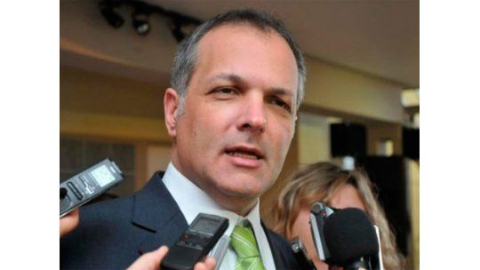 Gobernador argentino obliga a funcionarios a chequeo antidrogas