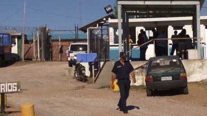 seis presos resultaron quemados en la carcel de las rosas