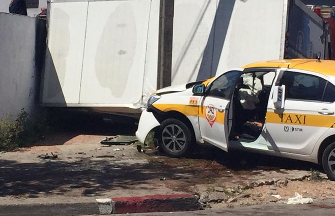 accidente taxi camion union (3).jpeg