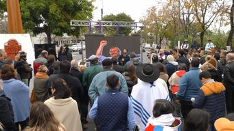 a tres anos del fallecimiento de jorge larranaga, se realizo un homenaje en su paysandu natal