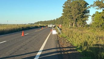 Foto: Policía Caminera. Moto involucrada en el accidente, en ruta 4,&nbsp; Salto.&nbsp;