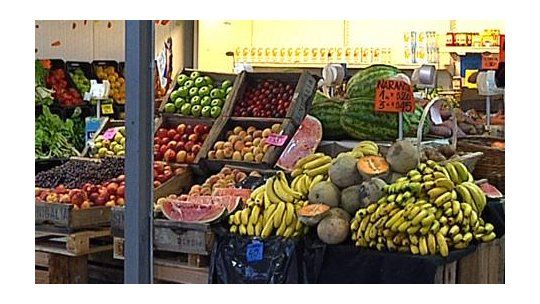 frutas y verduras mercado modelo
