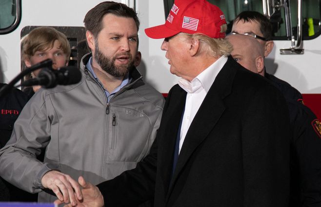  Donald Trump y J.D. Vance en 2023. Foto: AFP