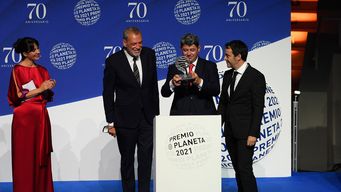 Jorge Díaz, Agustín Martínez y Antonio Mercero, guionistas que se unieron bajo la identidad de Carmen Mola&nbsp;