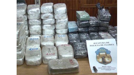 A la cárcel padre e hijo por transportar 69 kilos de droga