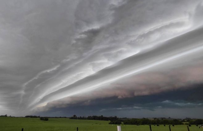 Foto: archivo (tormenta en Río Negro, enviada a Daniel Rojas, corresponsal de Subrayado).