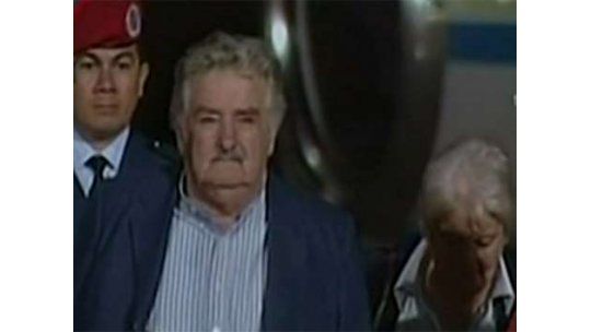“Todos somos Chávez, pero somos juntos”, dijo Mujica