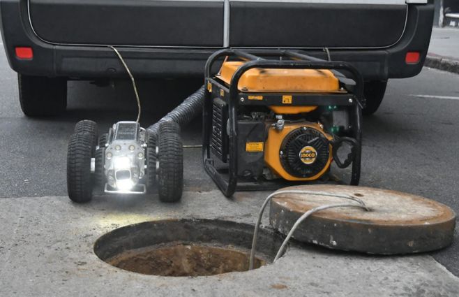 Foto: FocoUy. Robot utilizado para inspeccionar las alcantarillas en Ciudad Vieja.
