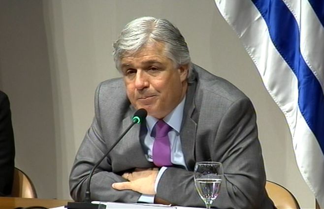 Bustillo-canciller-julio-20.jpg