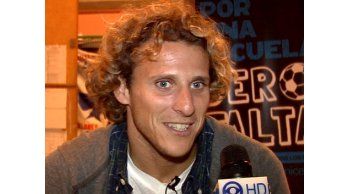 Forlán: la recuperación me llevará dos meses