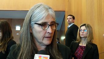 cada minuto cuenta, dijo la ministra de transporte sobre la negociacion por el conflicto en el puerto