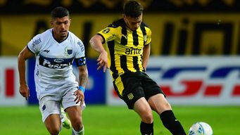 pablo ceppelini le dio la victoria a penarol en el campeon del siglo