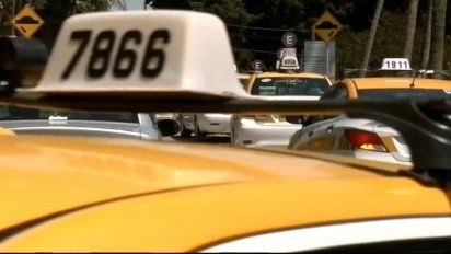 analizan filmacion para identificar al ultimo pasajero que subio al auto del taxista asesinado
