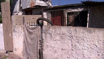 Foto: Subrayado. Fachada de la vivienda donde el hombre fue encontrado muerto.&nbsp;