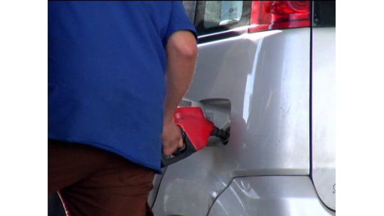 Ajuste de naftas hará subir el costo del transporte de carga