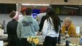 convivencia y conflictos en la casa de gran hermano uruguay: pequenos roces pueden terminar en grandes conflictos